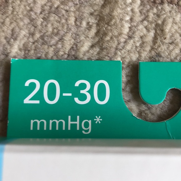 Juzo Soft Compression Stockings Size I. AG  20-30mmHg. Beige. Only one in a box - Picture 4 of 12